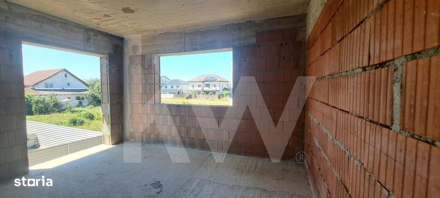 Casă cu 4 camere în Central