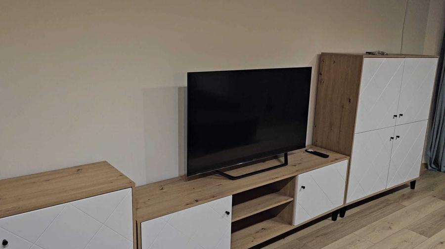 Casă cu 4 camere cu Teren 400 Mp în Europa