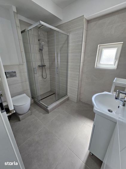 Apartament cu 3 camere semidecomandat în Mogoșoaia