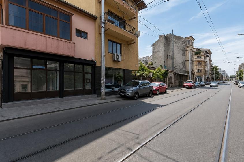 Spațiu comercial, de 50 mp, în Lizeanu