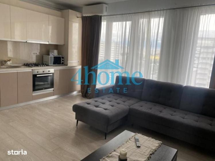 Apartament cu 3 camere semidecomandat în Mihai Bravu