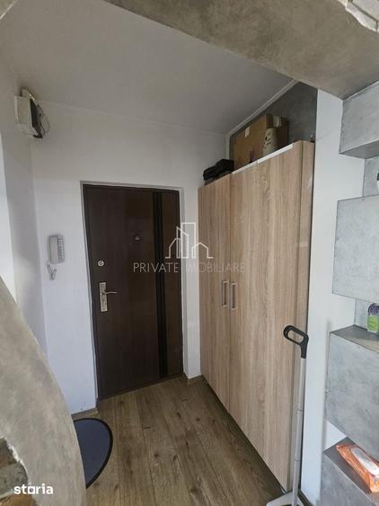 Apartament cu 2 camere în Tudor Vladimirescu