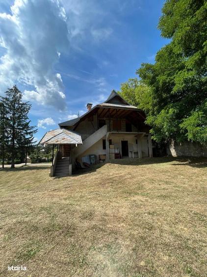 Casă cu 3 camere în Dedulești