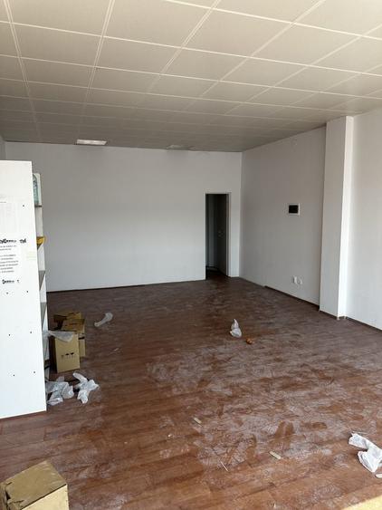 Spațiu comercial, de 86 mp, în Voluntari