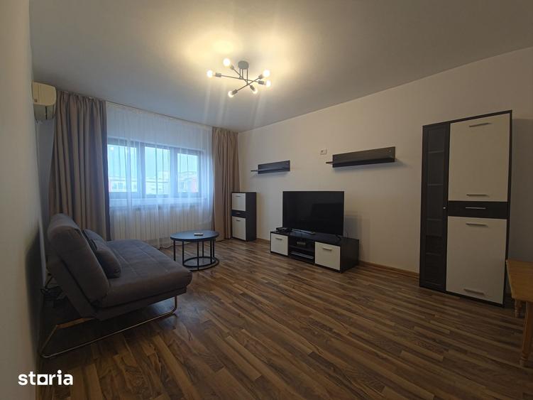 Apartament cu 2 camere decomandat în Universitate