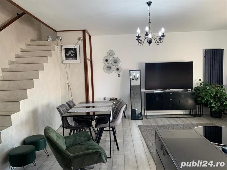 Apartament cu 3 camere decomandat în Central