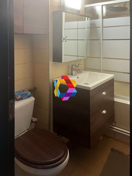 Apartament cu 3 camere decomandat, mobilat în Scriitorilor