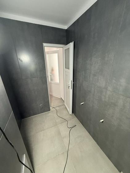 Spațiu comercial, de 33 mp, în Central