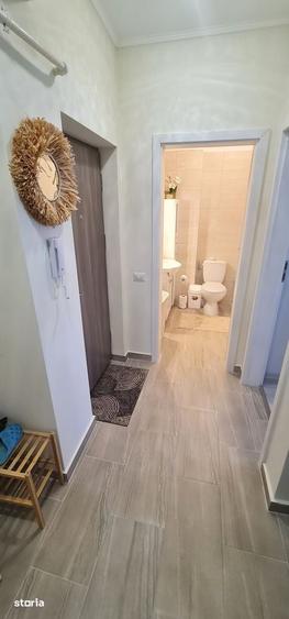 Apartament cu 2 camere decomandat în Colentina