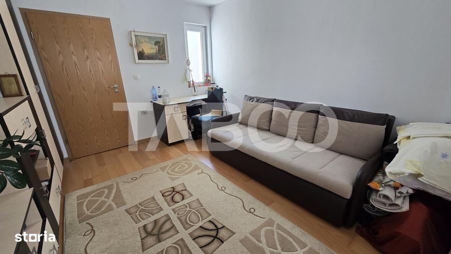 Apartament de vanzare 3 camere decomandate parcare zona Brana Selimbar - 5