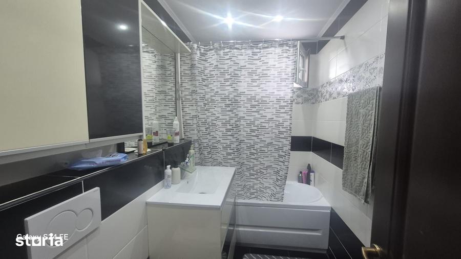 Apartament cu 3 camere în Precista