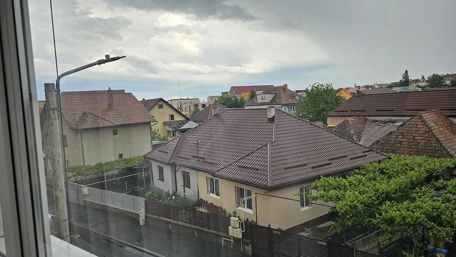 Apartament cu 2 camere decomandat în Ștrand