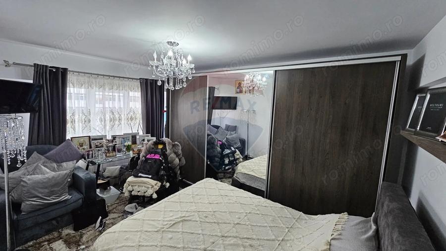 Apartament cu 2 camere decomandat în Târgu Neamț