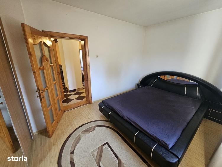 Casă cu 3 camere în Central