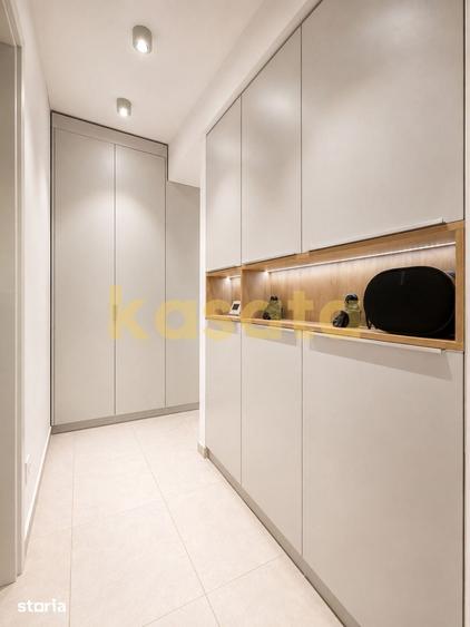 Apartament cu 3 camere decomandat în Dristor