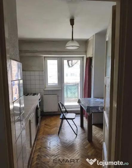 Apartament cu 2 camere decomandat în Mihai Viteazul