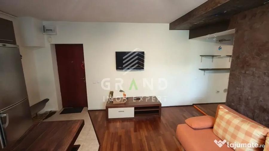 Apartament cu 2 camere semidecomandat în Bună Ziua