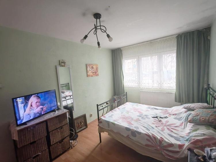 Apartament cu 3 camere semidecomandat, mobilat în Brâncoveanu