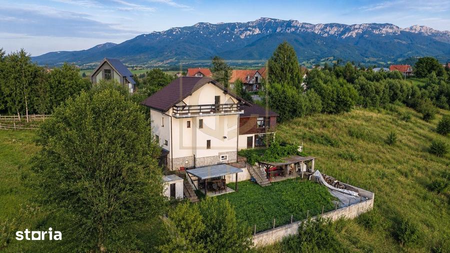 Casă cu 4 camere cu Teren 600 Mp în Moieciu