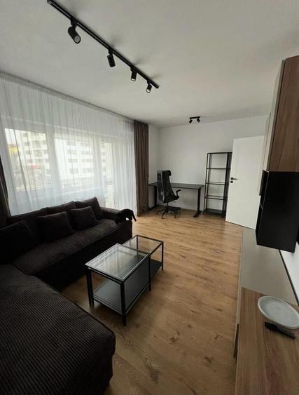Apartament cu 2 camere decomandat în Exterior Vest