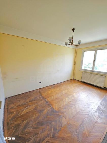 Apartament cu 2 camere decomandat în Astra