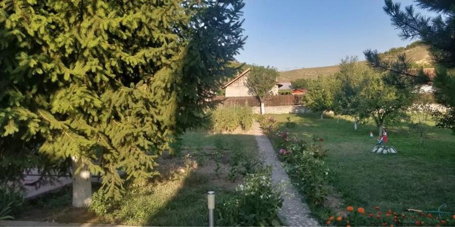 Casă cu 4 camere în Șipotele