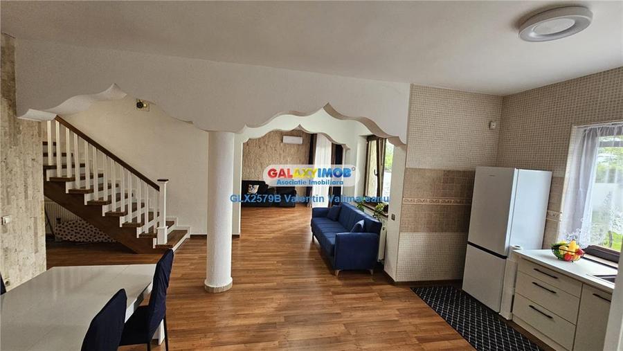 Casă cu 6 camere cu Garaj în Mogoșoaia