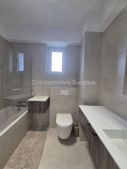 Inchiriez apartament cu trei camere mobilat si utilat