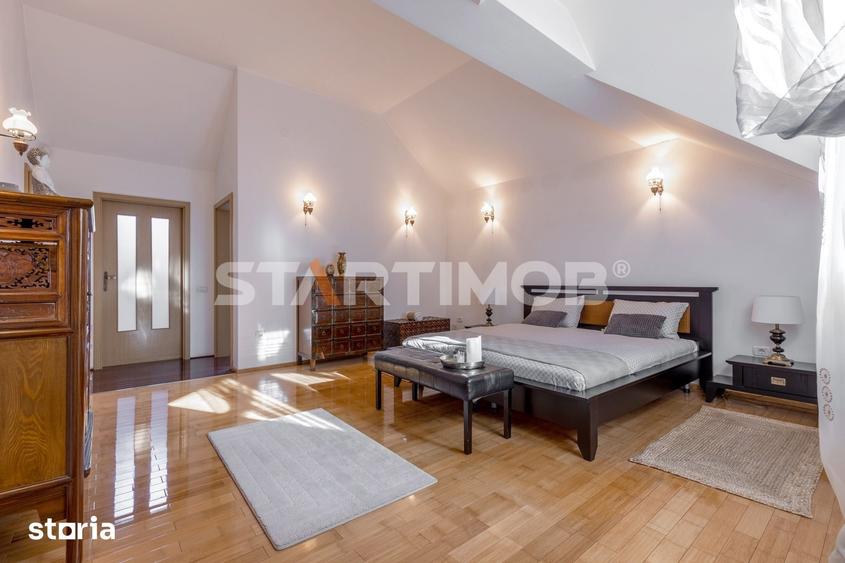 Casă cu 5 camere cu Teren 340 Mp în Centrul Istoric
