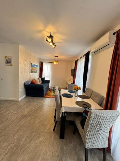 Apartament cu 2 camere decomandat, mobilat în Hotvon