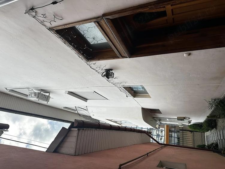 Casă cu Teren 170 Mp în Central