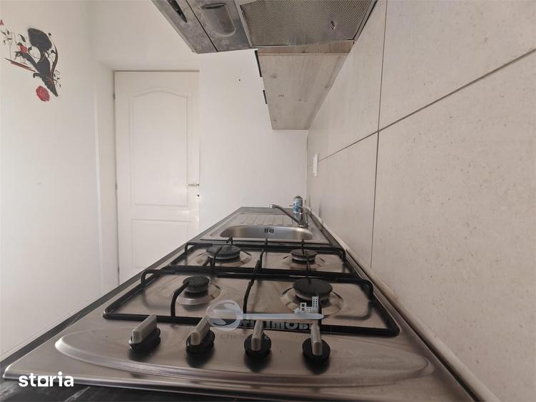 Garsonieră decomandată în Ciurea