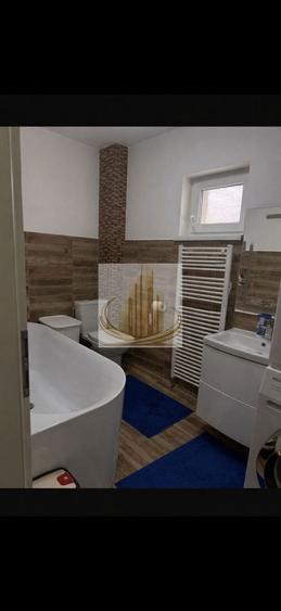 Duplex cu 4 camere cu Canalizare în Dumbrăvița