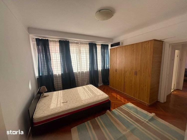 Apartament cu 3 camere semidecomandat în Romană