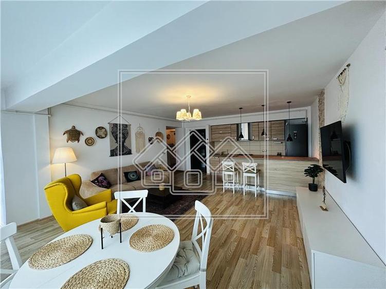 Apartament cu 3 camere nedecomandat în Exterior Sud — fotografia 1