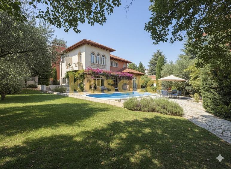 Casă individuală cu 7 camere cu Teren 1484 Mp în Șoseaua Nordului