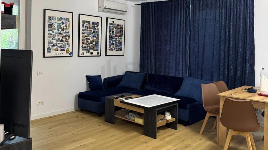Apartament cu 3 camere semidecomandat, mobilat în Crângași