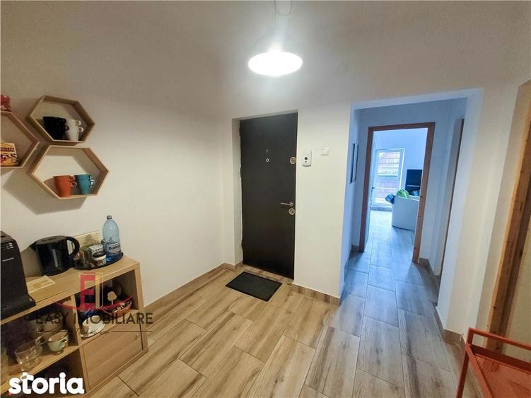 Apartament 2 camere , Central , Ideal pentru birou , Et 1 - 4