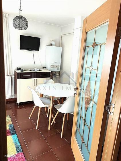 Apartament cu 2 camere semidecomandat în Broșteni