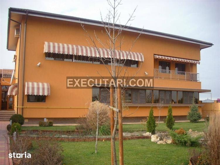 VILA - P+1E+M + Teren - 1.302 m2--AFUMATI - 1