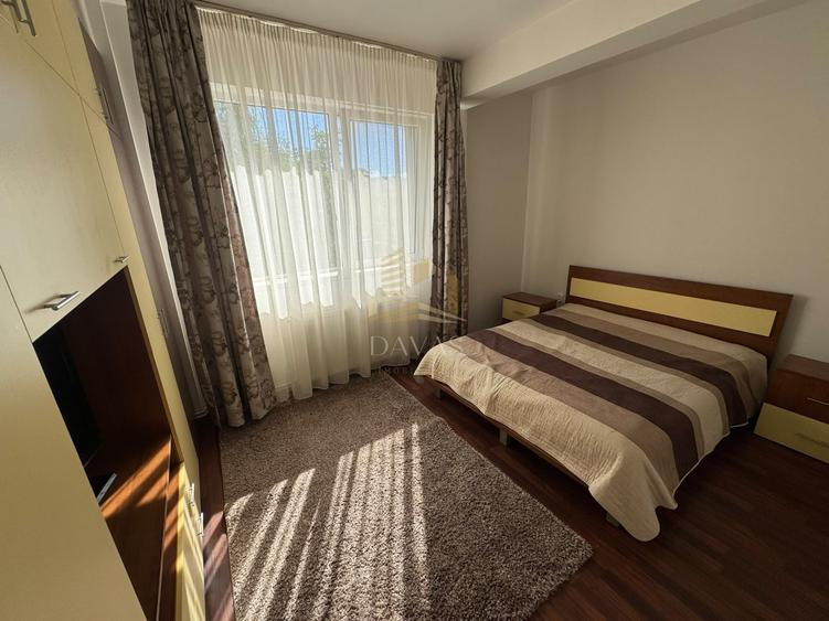 Apartament cu 2 camere semidecomandat, mobilat în Bună Ziua