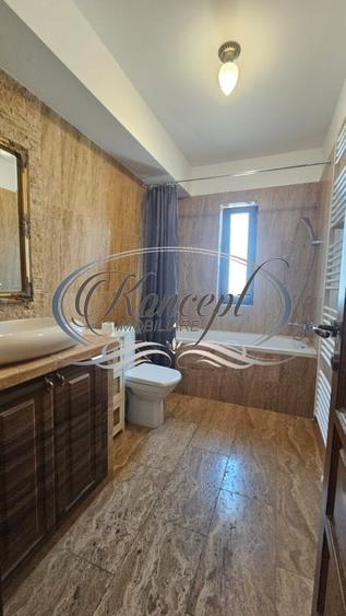 Apartament cu 4 camere semidecomandat, mobilat în Europa
