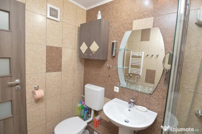 Apartament cu 2 camere semidecomandat în Moșilor