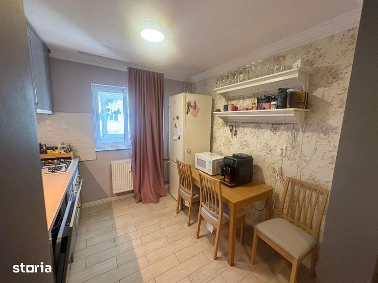 Apartament cu 3 camere, mobilat în Rahova