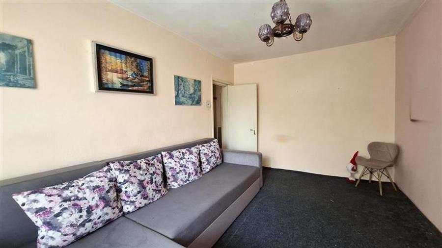 Apartament cu 2 camere decomandat în Sud
