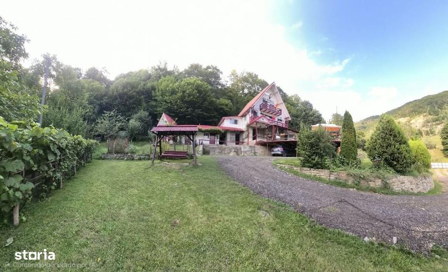 Casă cu 4 camere în Gura Siriului