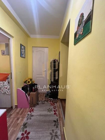 Apartament cu 3 camere decomandat, mobilat în Ultracentral