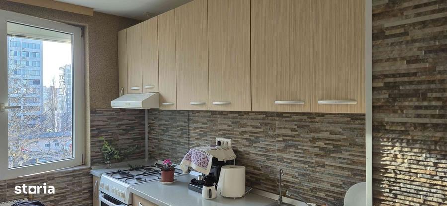 Apartament cu 2 camere semidecomandat în Titan