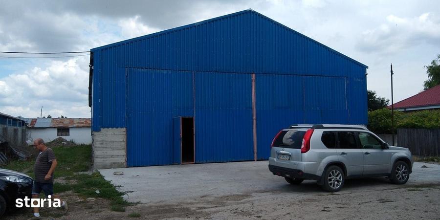 Spațiu comercial, de 800 mp, în Unirea