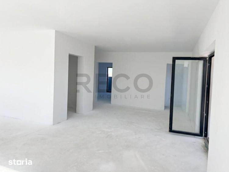 Casă cu 4 camere cu Teren 572 Mp în Oșorhei